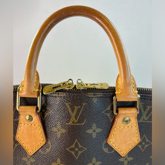 Louis Vuitton Alma PM **Authentic** - Picture 6 of 16